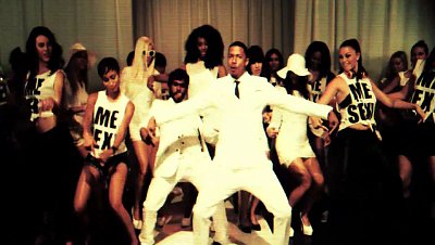 Nick Cannon Premieres 'Me Sexy' Music Video