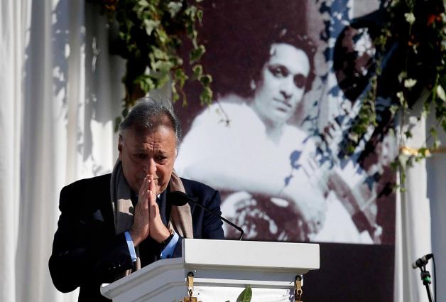 Norah Jones and George Harrison's Widow Honor Ravi Shankar at Memorial Service