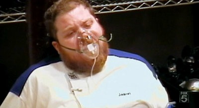 One Contestant Sent to Hospital in 'Hell's Kitchen' Season 9 Premiere