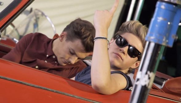 One Direction Release 3rd Teaser of 'Kiss You' Music Video