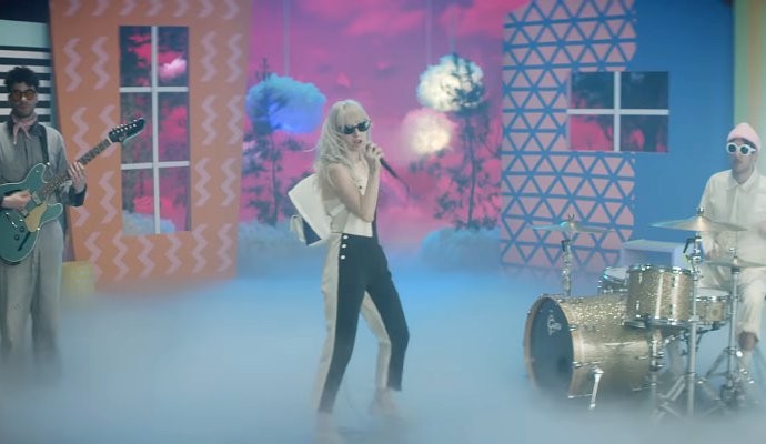 Paramore Releases Single 'Hard Times' and Announces New Album 'After Laughter'