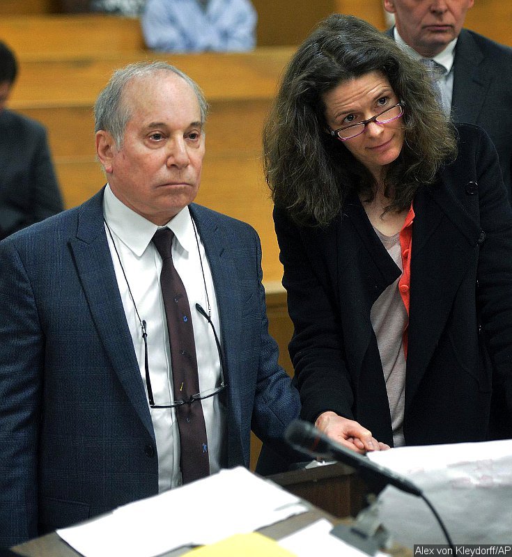 Paul Simon and Wife Held Hands After Domestic Violence Arrest