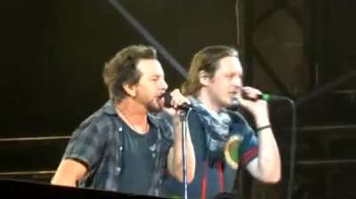Pearl Jam Brings Out Arcade Fire's Win Butler to Cover Neil Young's Song at Australian Show