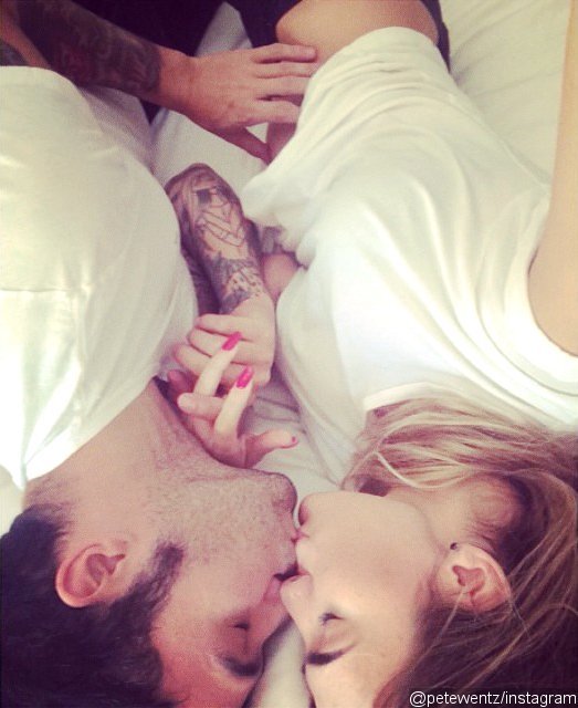 Pete Wentz Expecting a Child With Girlfriend