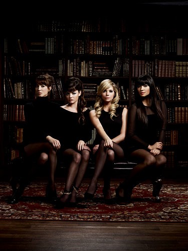 'Pretty Little Liars' to Pay Tribute to Alfred Hitchcock's 'Psycho' in Season 2 Finale
