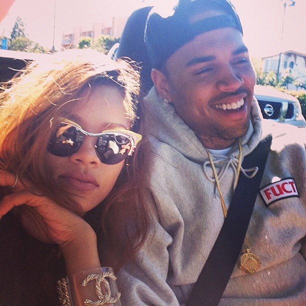 Rihanna and Chris Brown Debunk Split Rumor With Instagram Picture