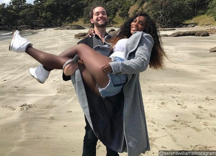 Serena Williams Expecting Baby With Boyfriend Alexis Ohanian