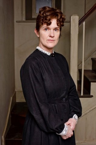 Siobhan Finneran Not Returning to 'Downton Abbey' Season 4