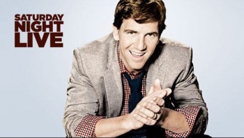 Eli Manning Dresses as Drag, Mocks Big Brother on 'SNL' Gig