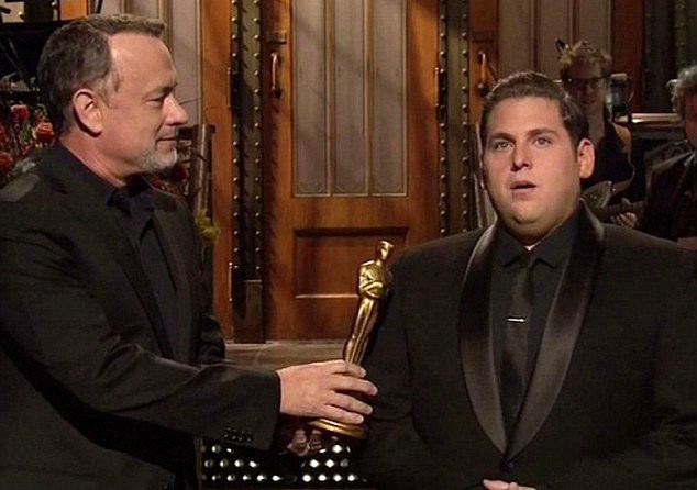 'SNL': Tom Hanks Mocks Jonah Hill's Oscar Loss, Ratings Drop From Last Week