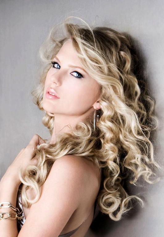 'Story of Us' Music Video: Taylor Swift Has Awkward Encounter With Her Ex
