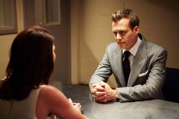'Suits' 3.03 Preview: Harvey Starts a 'Knife Fight'