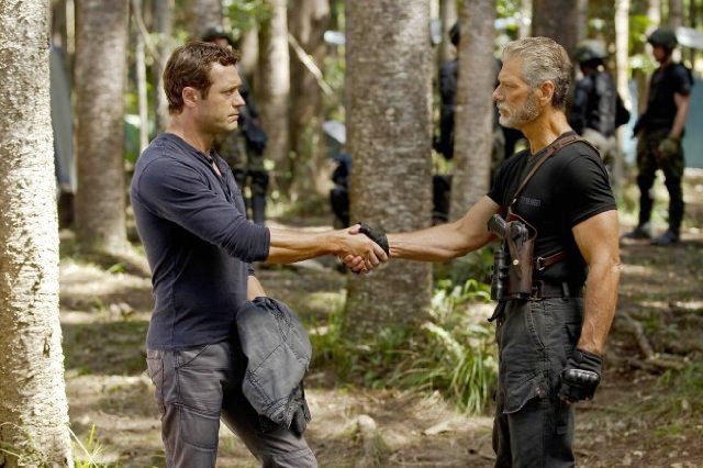'Terra Nova' Close to Sign Key Actors for Season 2 While Awaiting Renewal