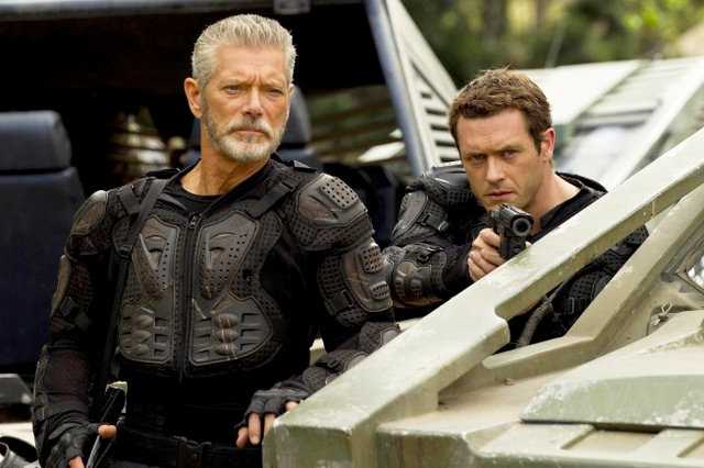 'Terra Nova' Season Finale Preview: Newcomers Rule the Colony