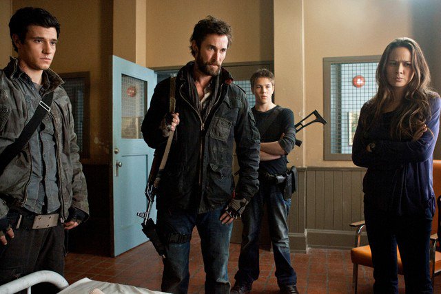 TNT Renews 'Falling Skies' for Third Season