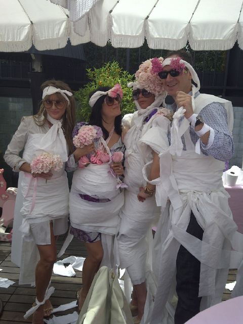 Victoria Beckham Posts Picture From Baby Shower