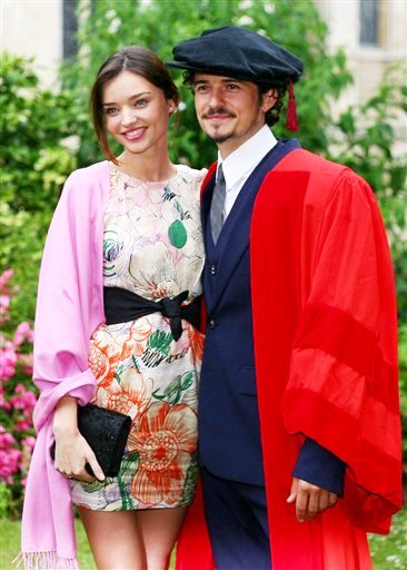 Orlando Bloom Received Degree Accompanied by Miranda Kerr