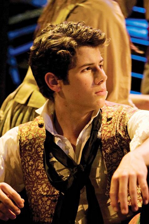 Nick Jonas to Reprise 'Les Miserables' Role Once