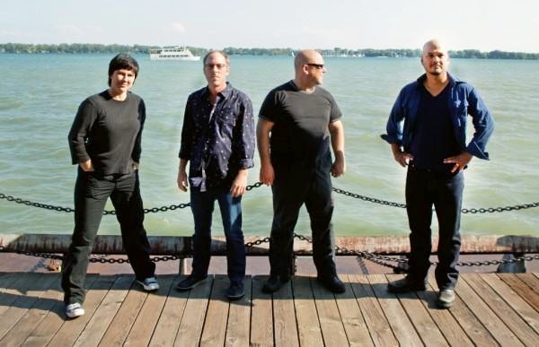 Pixies Play 33 Songs for 33 Rescued Chilean Miners at Santiago Show