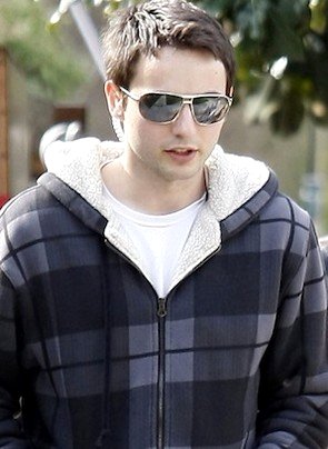 Christina Aguilera's New Beau Backs Out of Concert With His Band