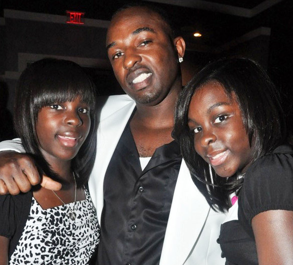 Late A.J. Jewell's Teenage Daughter Was Shot