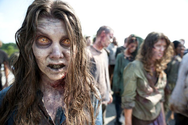 New Teasers of 'Walking Dead' Season 2 Full of Chilling Terrors