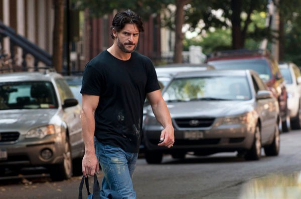 'White Collar' 3.13 Preview: A Trouble From Peter's Next Door