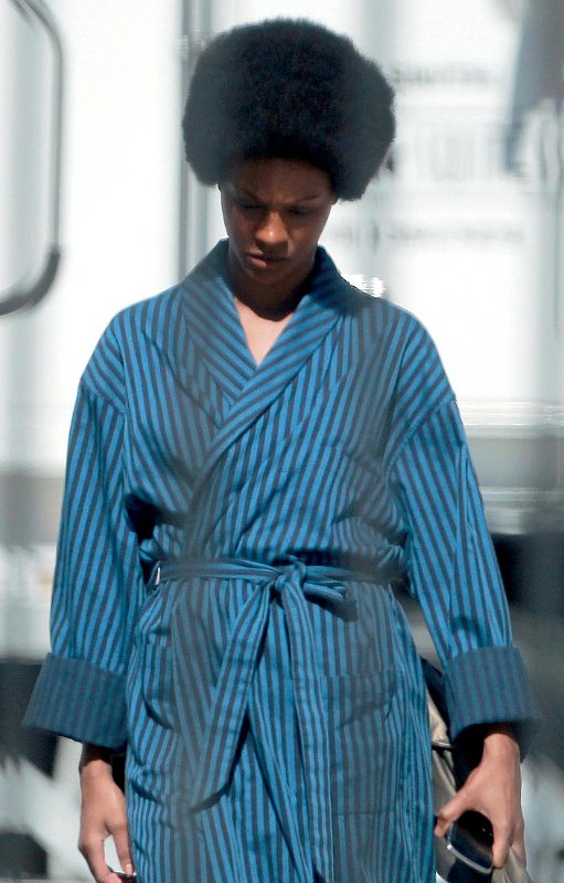 First Look: Zoe Saldana Goes Afro as Nina Simone in New Biopic