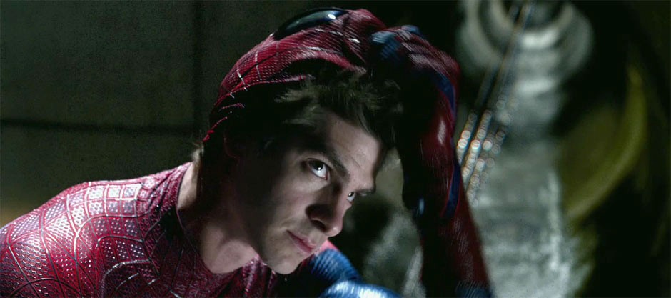 'Amazing Spider-Man' Intense Bridge Scene Revealed in 4-Minute Super Preview