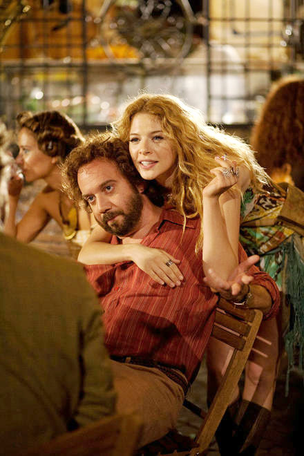 Paul Giamatti and 'Barney's Vision' Are Big Genie Nominees