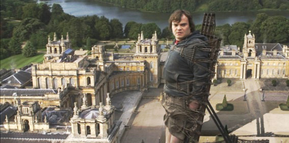 'Gulliver's Travels' Excels in Global Box Office