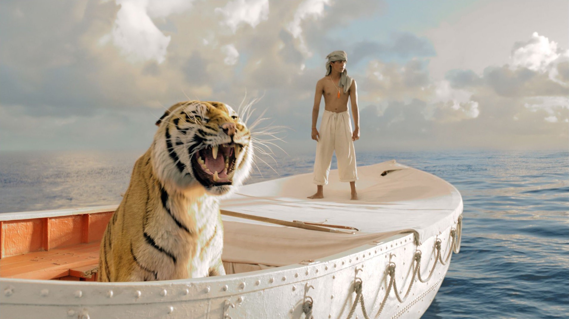 First Clip of 'Life of Pi' Sees Human and Tiger Fighting Over Fish