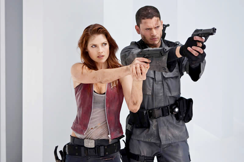 New Poster and Photos for 'Resident Evil: Afterlife'