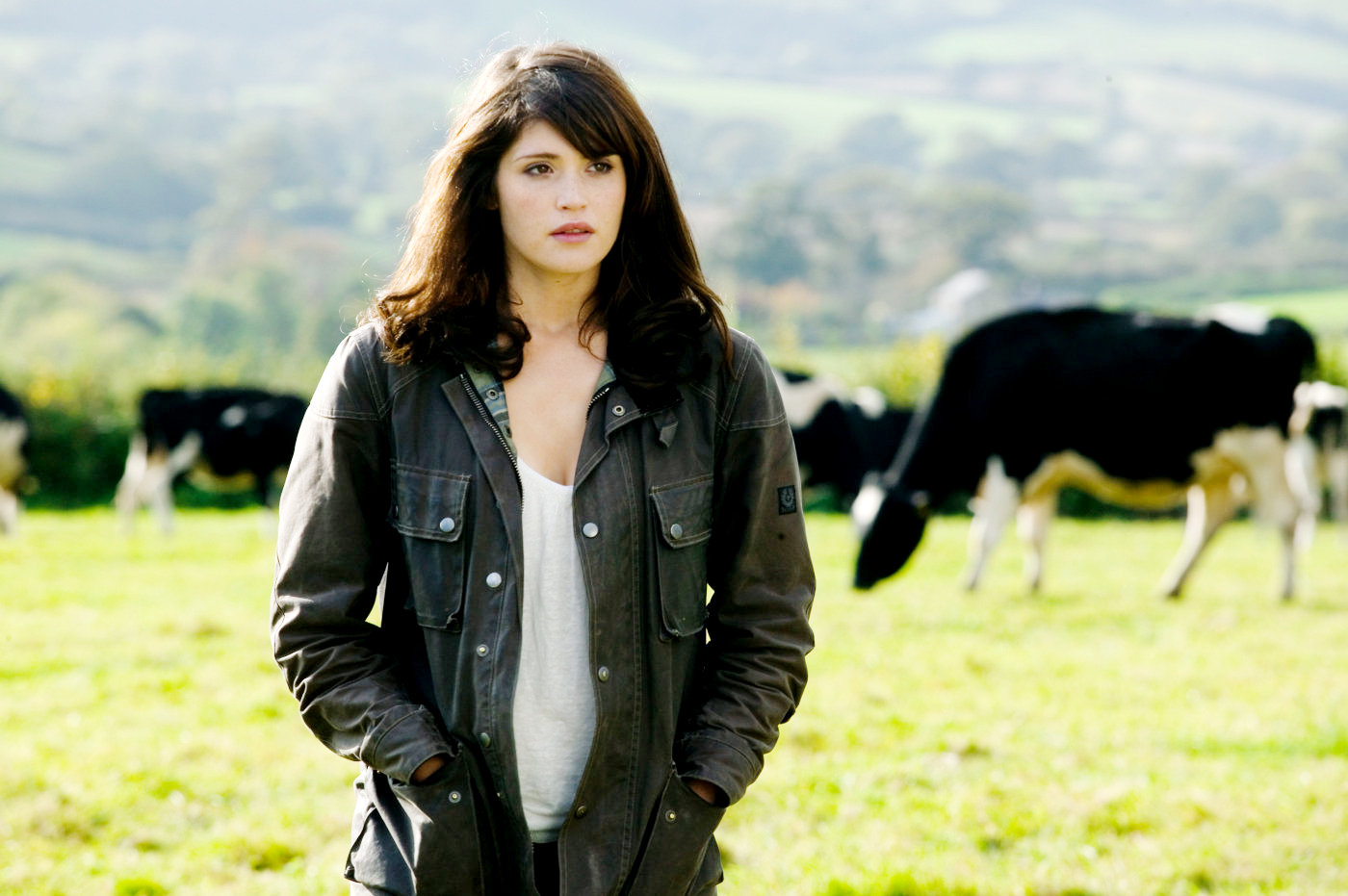 Friends Struggle to Recognize Gemma Arterton in Her 'Tamara Drewe' Costume