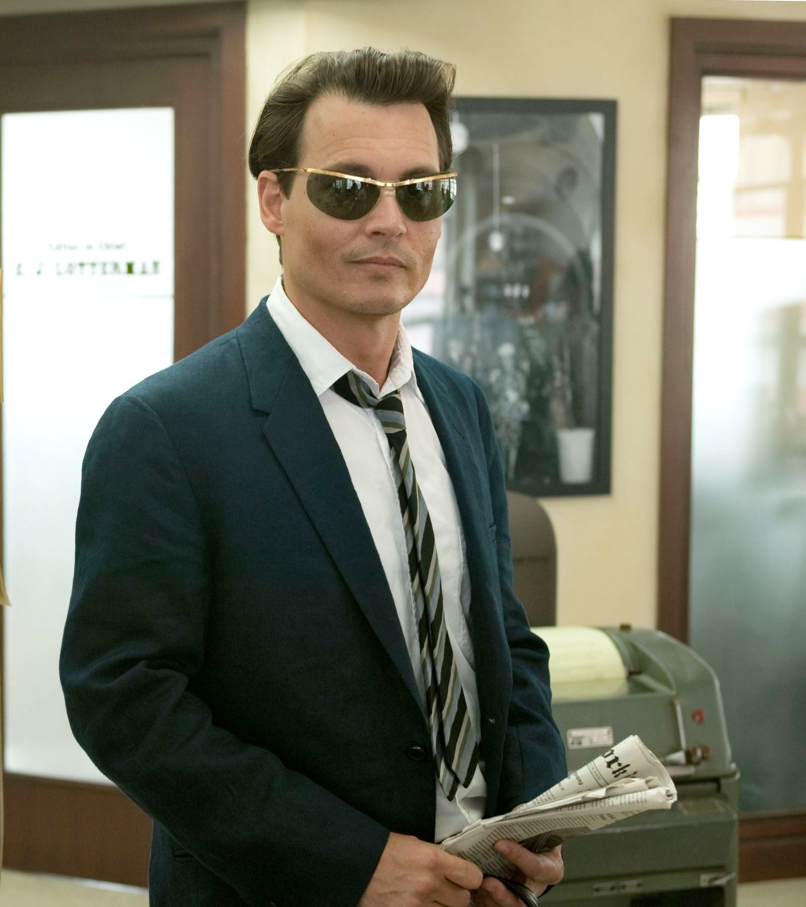 First Official Pictures of Johnny Depp in 'The Rum Diary'