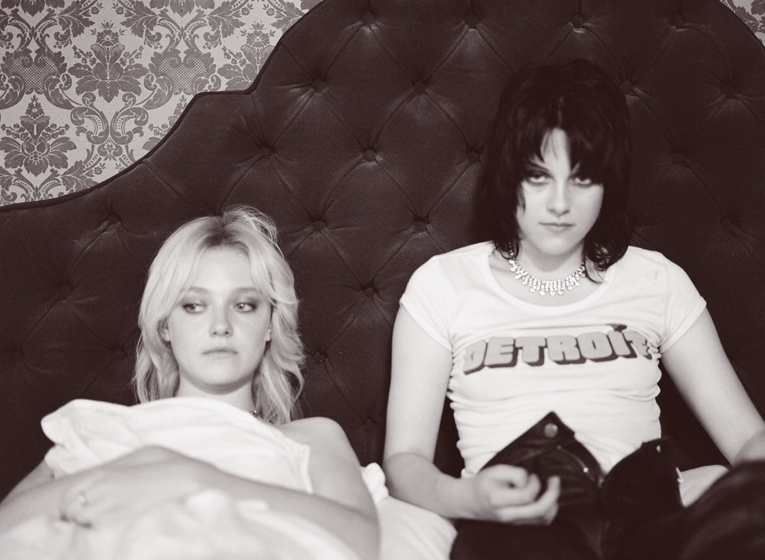 Dakota Fanning's Bed Scene Gets Previewed in New 'The Runaways' Still