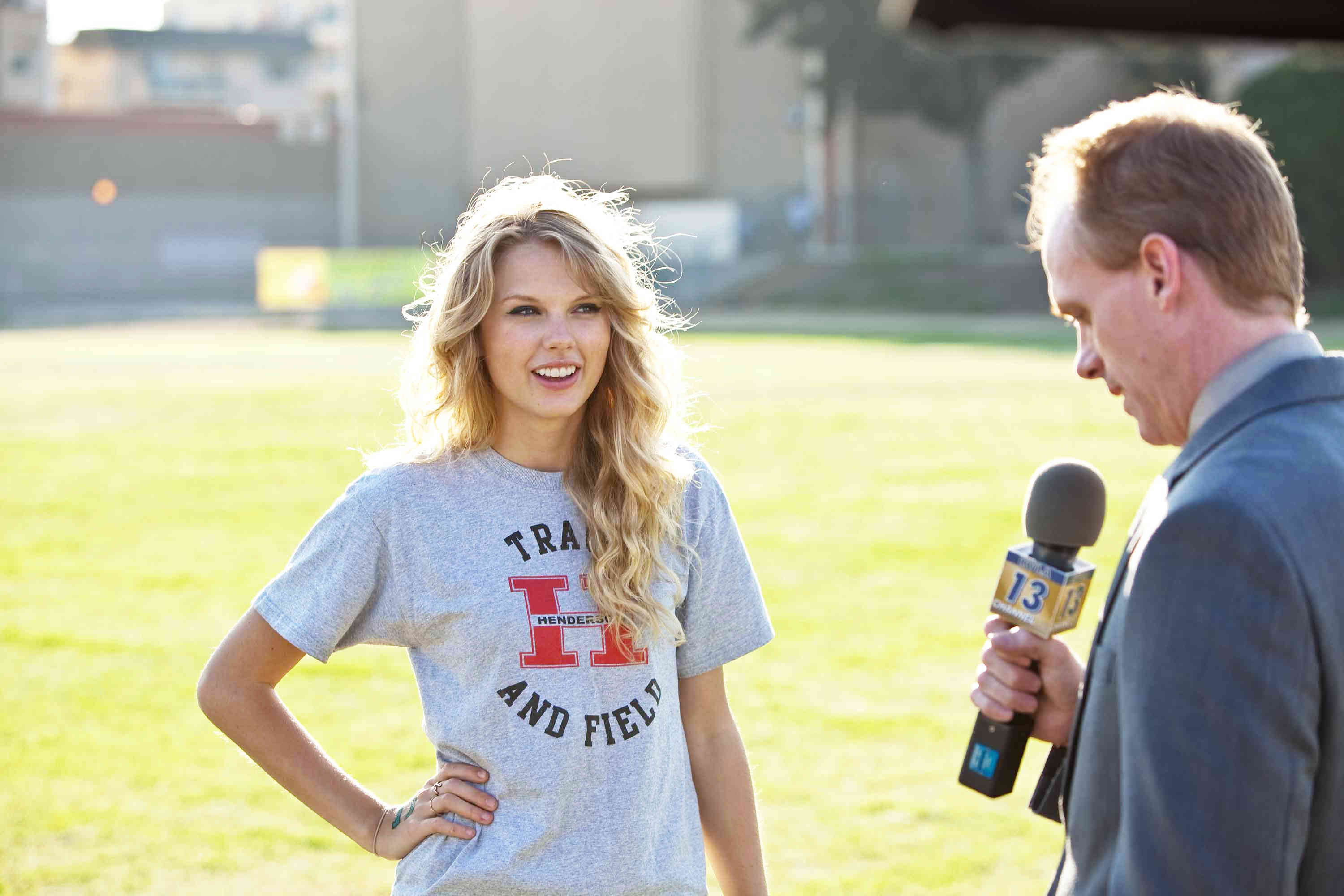 Taylor Swift Could Be Back for 'Valentine's Day' Spin-Off