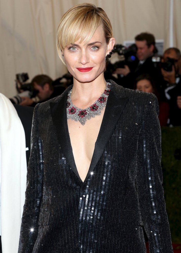 Amber Valletta