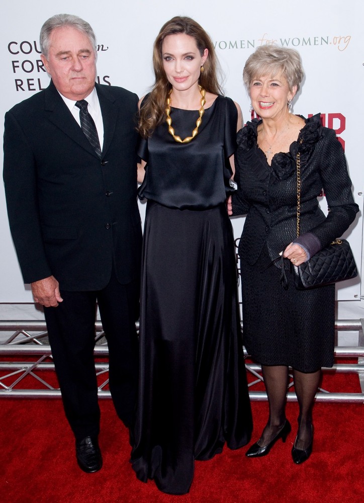 William Alvin Pitt, Angelina Jolie, Jane Pitt