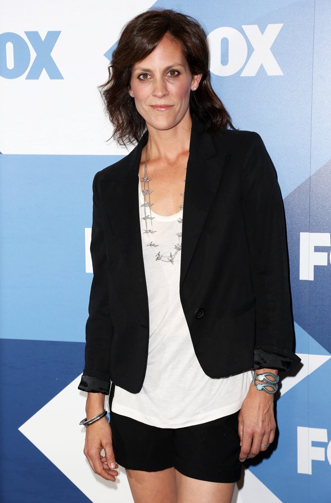 Annabeth Gish