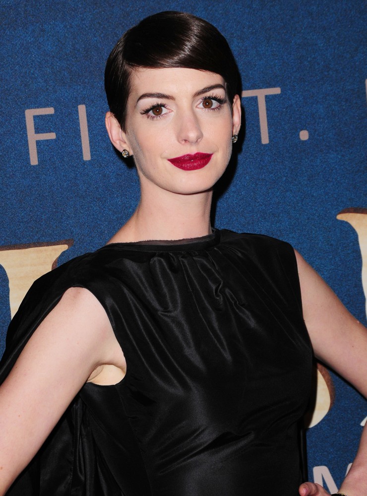 Anne Hathaway