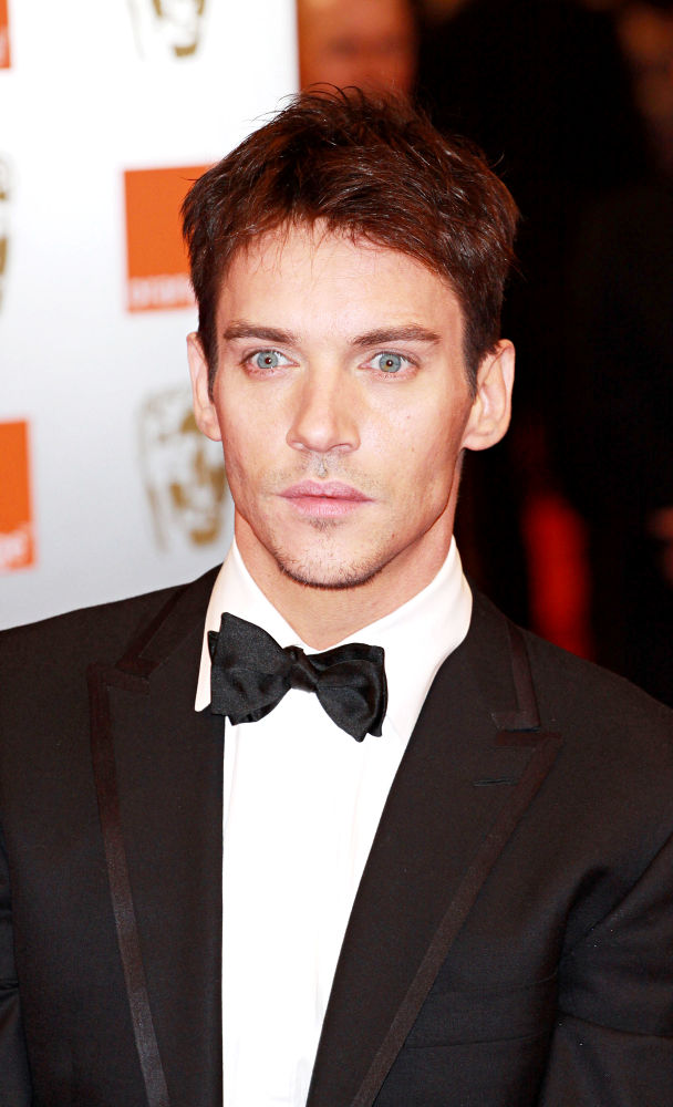 Jonathan Rhys-Meyers