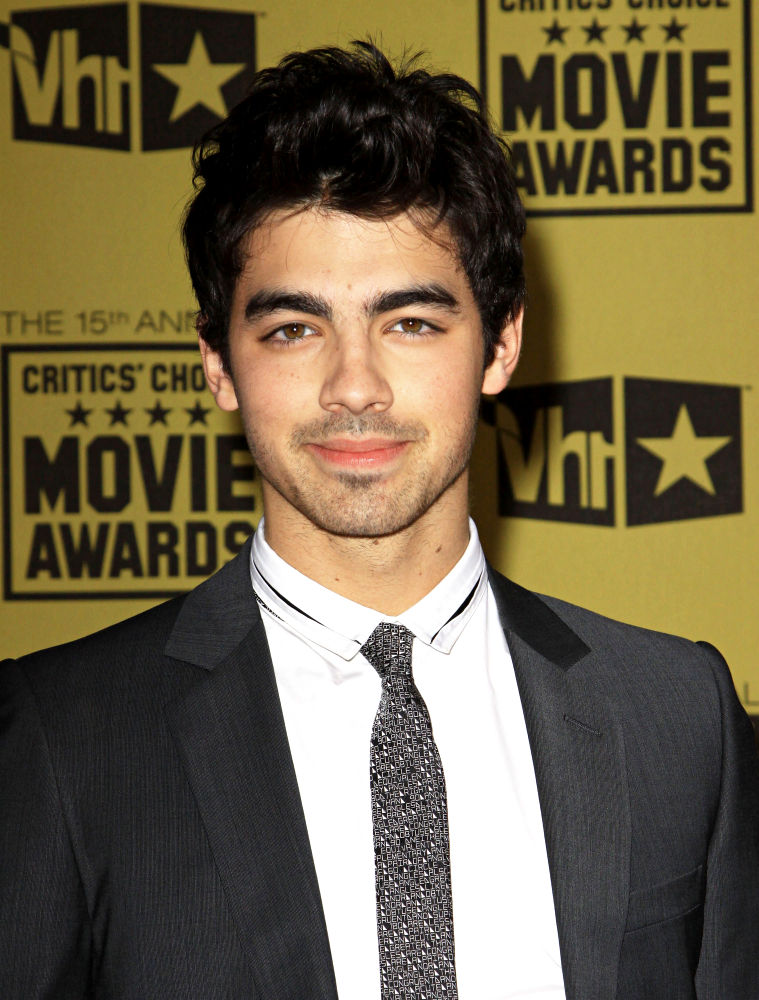 Joe Jonas, Jonas Brothers
