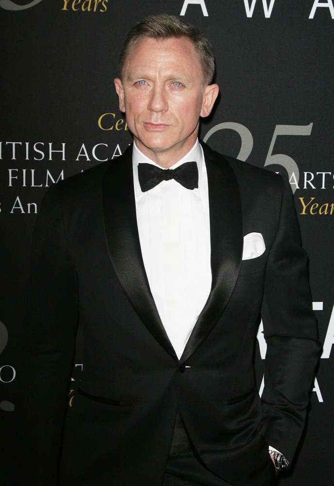 Daniel Craig