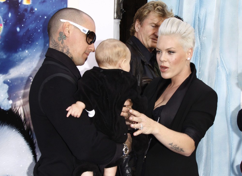 Carey Hart, Pink