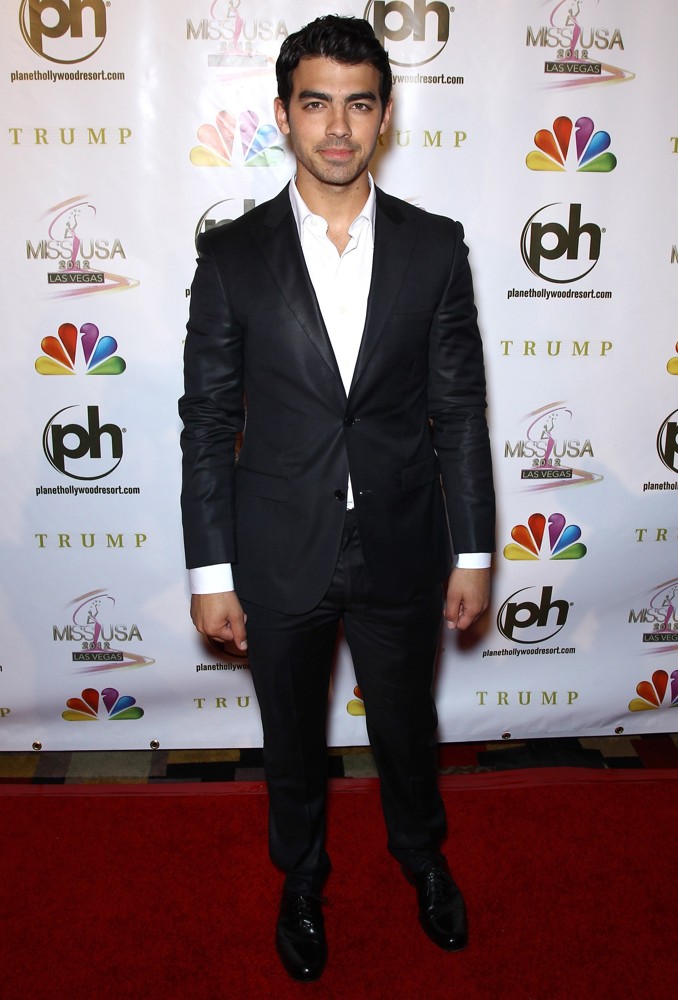 Joe Jonas, Jonas Brothers
