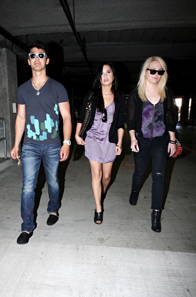 Joe Jonas, Demi Lovato