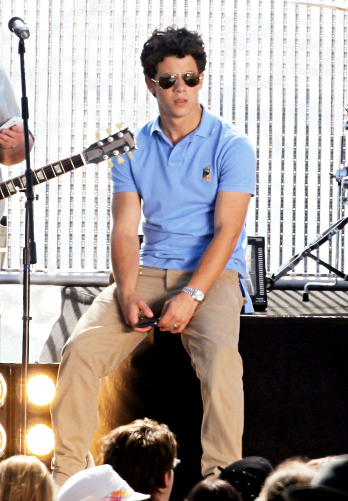 Nick Jonas, Jonas Brothers