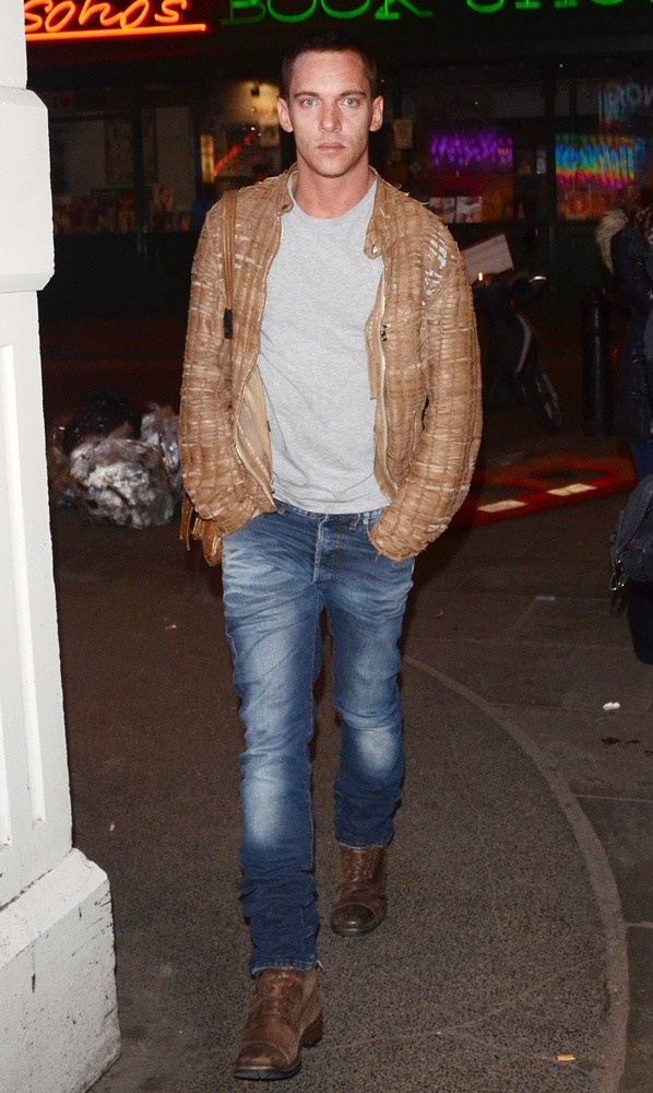 Jonathan Rhys-Meyers
