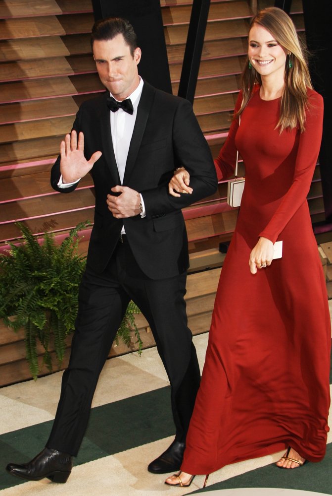 Adam Levine, Behati Prinsloo